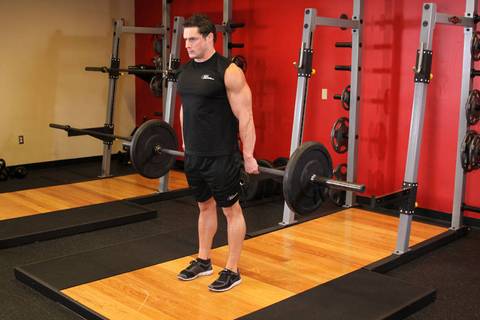 Hack Squat — bitiş pozisyonu