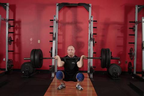 Clean and Jerk — bitiş pozisyonu