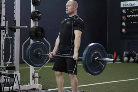 Deficit Deadlift — bitiş pozisyonu