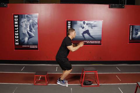 Depth Jump Leap — bitiş pozisyonu