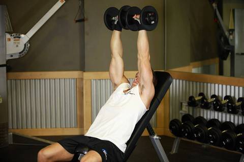 Dambıl Incline Shoulder Raise — bitiş pozisyonu