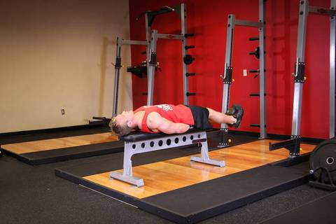 Flat Bench Yatış Bacak Kaldırma
