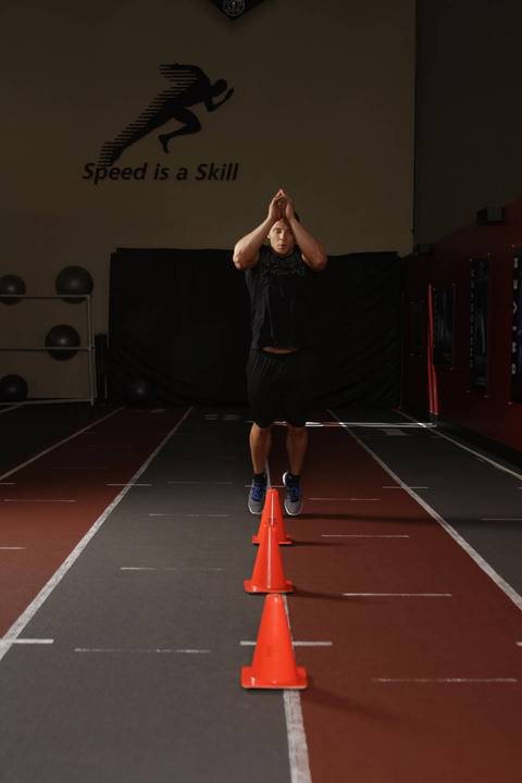 Front Cone Hops — başlangıç pozisyonu