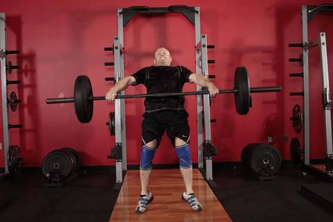 Hang Snatch - Below Knees — bitiş pozisyonu