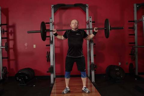 Heaving Snatch Balance — başlangıç pozisyonu