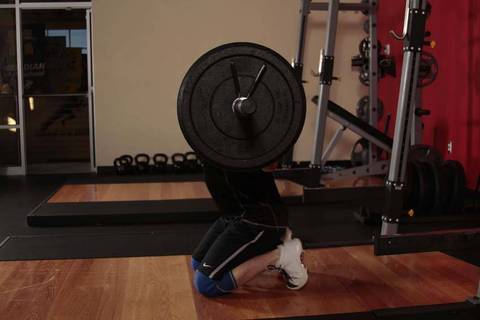 Diz Çökerek Sıçrama Squat — bitiş pozisyonu