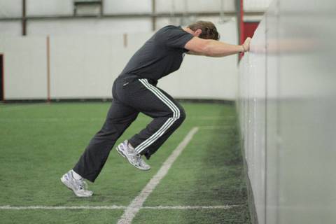 Linear Acceleration Wall Drill — bitiş pozisyonu
