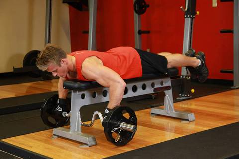 Lying Cambered Barbell Row — başlangıç pozisyonu