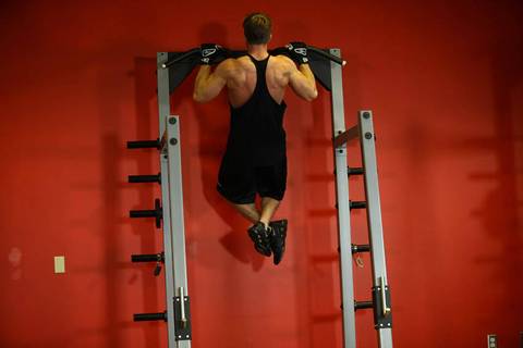 Pullups — bitiş pozisyonu
