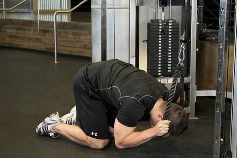 Rope Crunch — bitiş pozisyonu