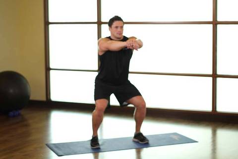 Sit Squats — bitiş pozisyonu