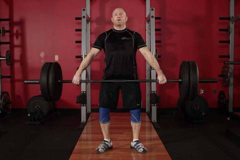 Snatch Deadlift — bitiş pozisyonu