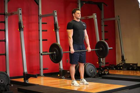 Sert Bacak Halter Deadlift — bitiş pozisyonu