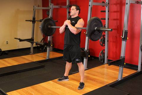 Zercher Squat — başlangıç pozisyonu